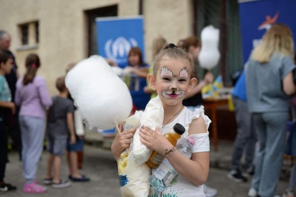 1chervnya-01EF05A160-2474-3860-8C57-CE01834A5235.jpg